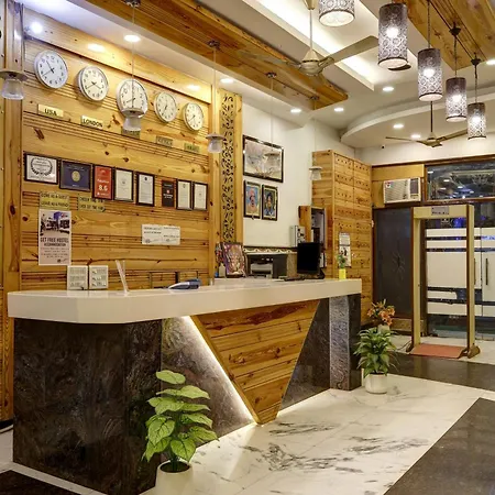 The Hindustan International - Traveller'S Choice Award 2025 Best Of Best Winning Hotel
